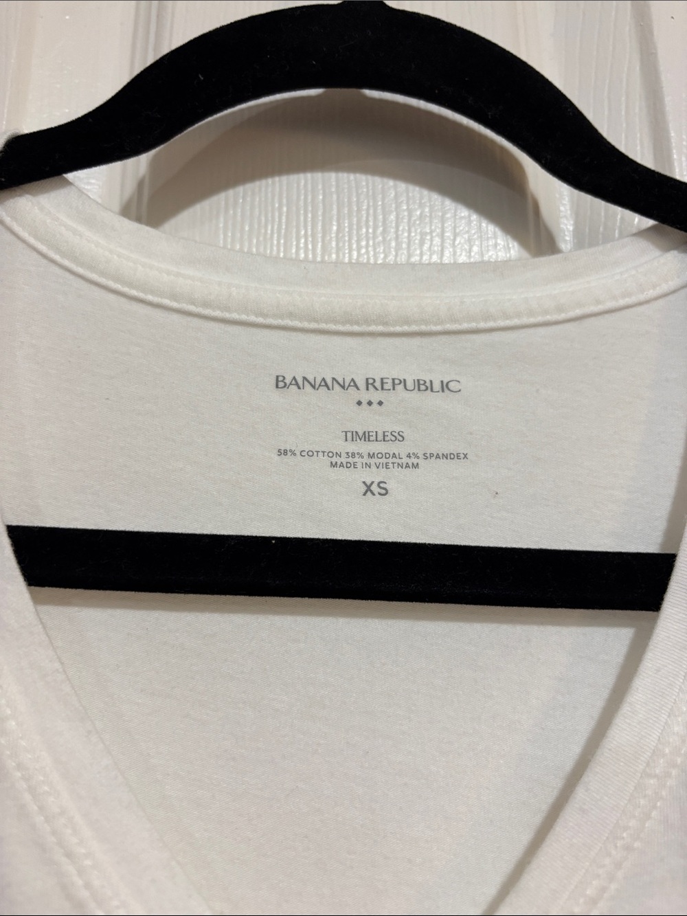 Banana Republic Factory 3 V-neck T-shirt White, Gray, Black Size XS - Picture 8 of 14